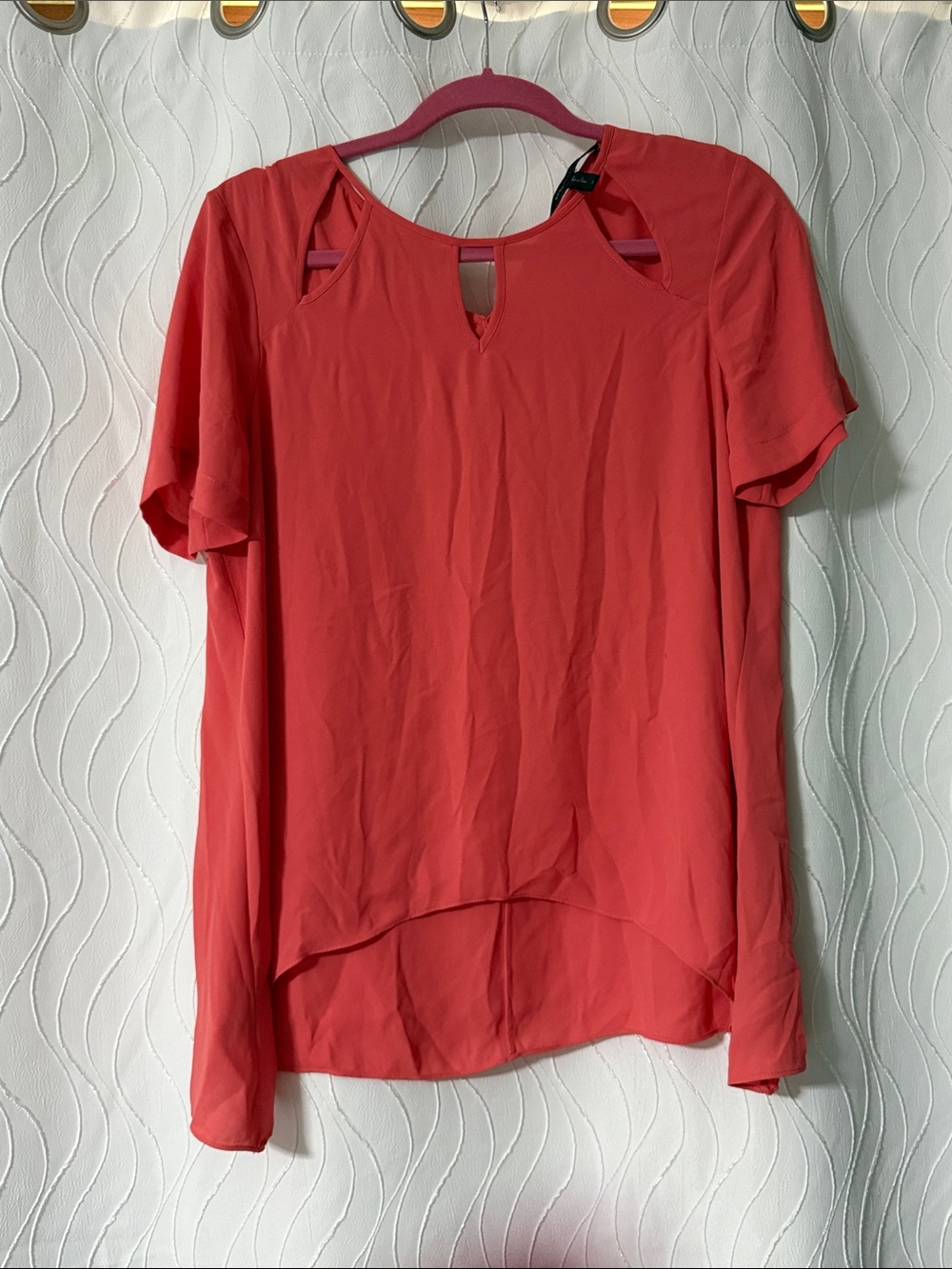 BCBGMaxAzria Coral Short-Sleeve Keyhole Blouse